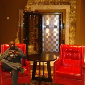 Meet your Posher, Darren